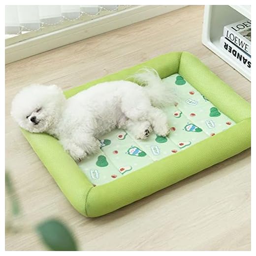 Cama refrescante de verano para perros, alfombrilla de dormir suave para perros pequeños, cojín transpirable de seda fría con funda impermeable, antideslizante y lavable