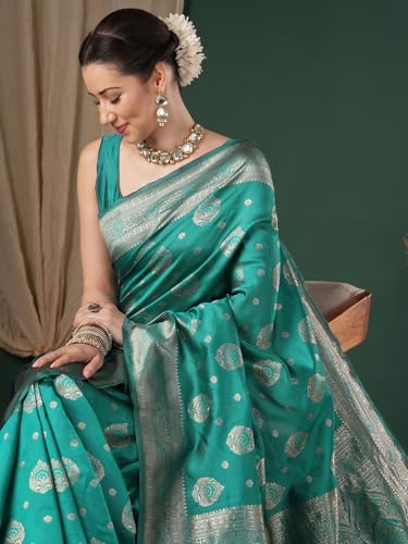 Image of AKHILAM Women's Kanjivaram Woven Soft Silk Saree With Blouse Piece