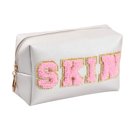 Dokeo Preppy Patch Bolsa de Maquillaje, Preppy Bolsa de Maquillaje Letras Bolsas de Cosméticos de Poliuretano Bolsa de Cuidado de la Piel con Letras de Felpilla Accesorios de Viaje para Mujeres