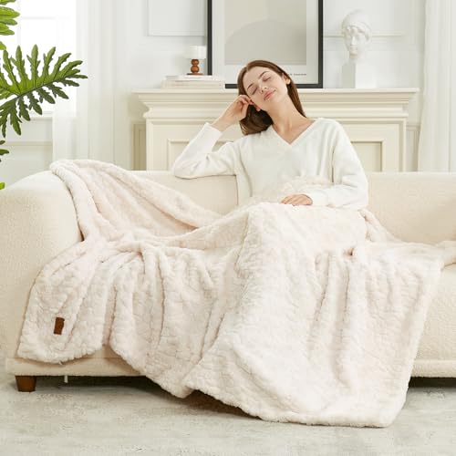 Mainstays Cozy Textured Plush Throw Blanket product image
