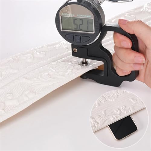 Borde de pared autoadhesivo para tapar imperfecciones y proteger zócalos de la humedad 4