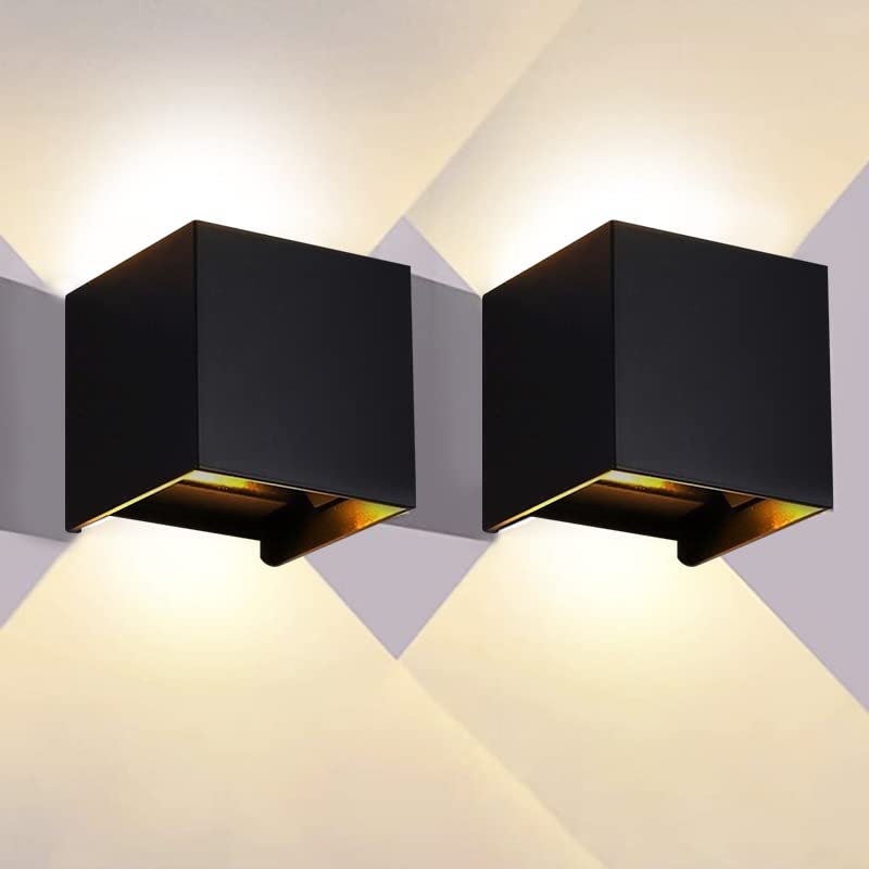 lampara arbotante marca LUNA PARK