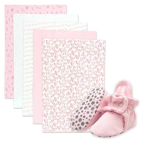 Zutano Newborn Girl Gift Set | 5 Pack Organic Burp Cloths and Oragnic Baby Booties, Bundle, Baby Pink & Hearts, 3M