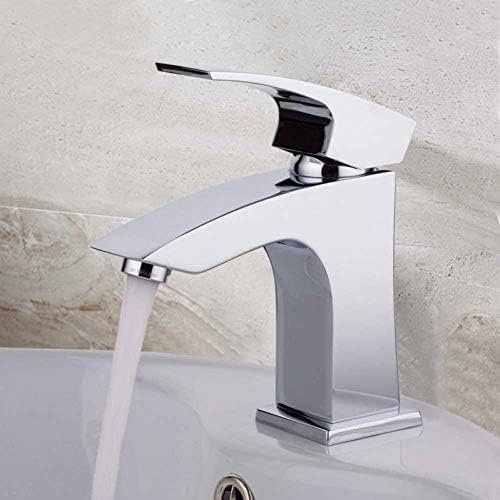 Robinet de cuisine et lavabo anti-calcaire pour simplifier le nettoyage