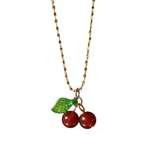 [韓国の人気ジュエリー] Grapeberry necklace. S Amazon.com: Gold Cherry Necklace for Women - Red Crystal