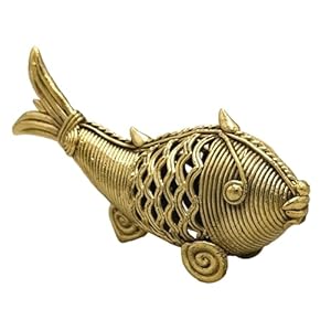 Handmade Dhokra Metal Art Collectible Showpiece Figurine of Fish (14 cm Long) for Home | Desk Decor