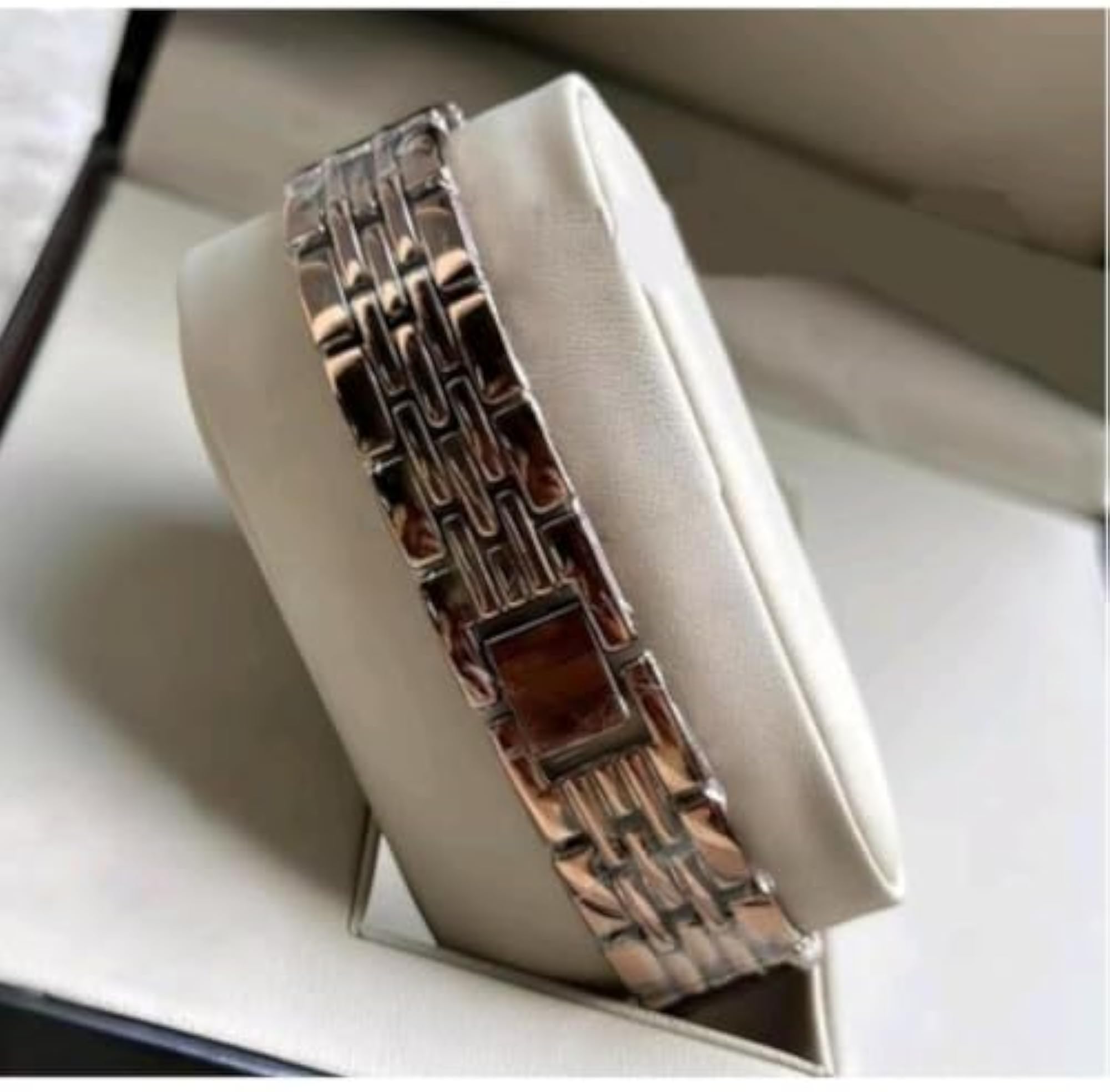 Women's Brown DB Series Watch, Stylish Design
