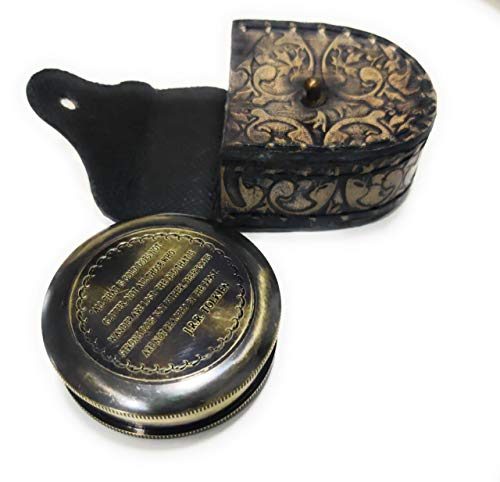 Brújula de latón vintage grabada con estuche de cuero miniatura 2