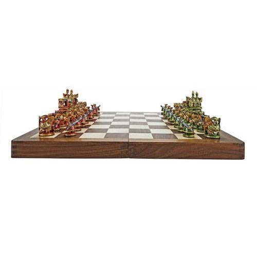 Maharaja jeu d'échecs peint pour remplacer les jeux en plastique ternes