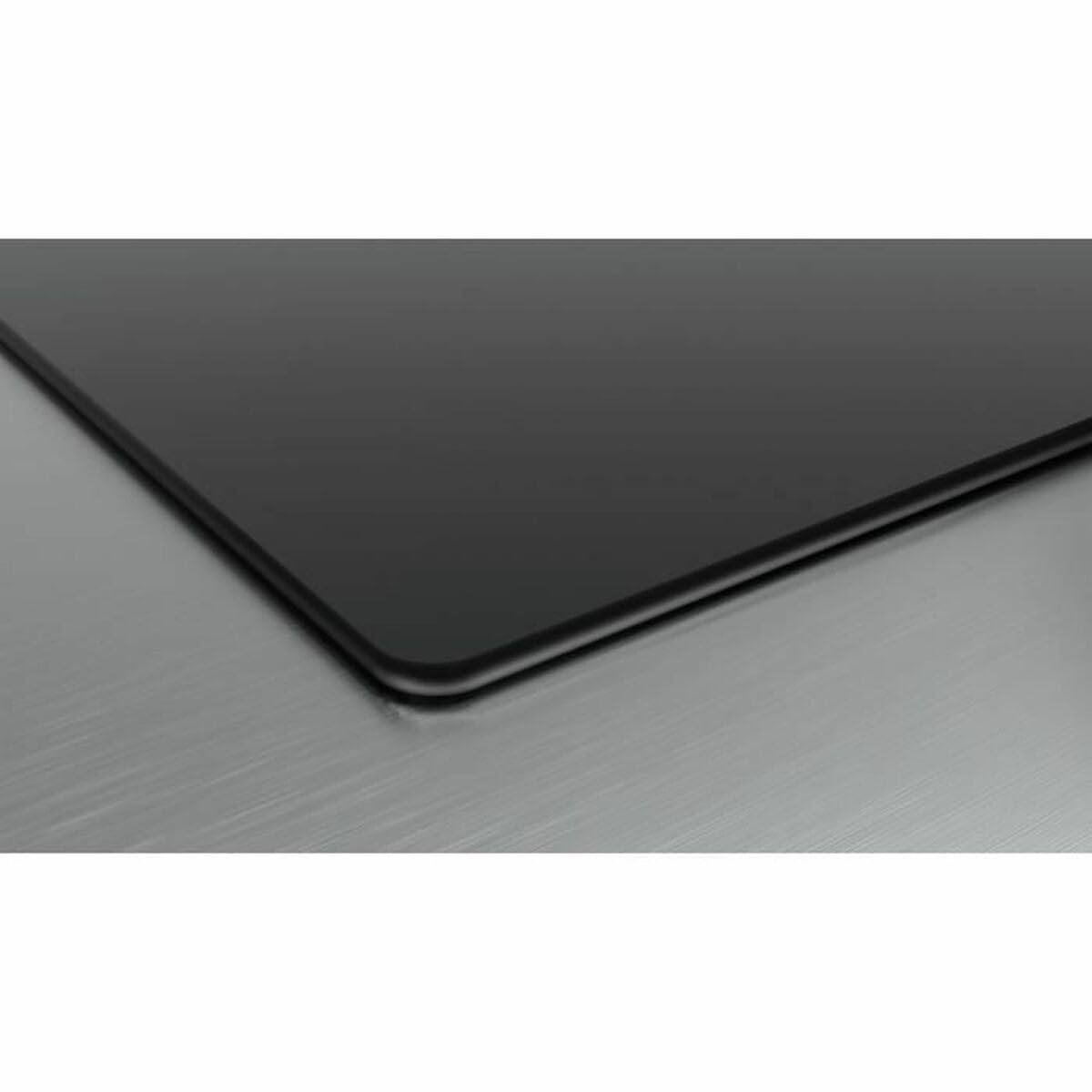 Siemens vitrocerámica 60cm 4 fuegos 6600w negra ET61RBEB8E