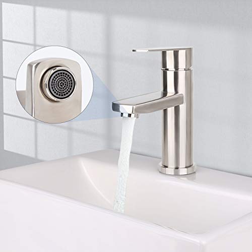 SkyGenius Single Hole Bathroom Faucet, Stainless Steel Bathroom Faucet Brushed Nickel
