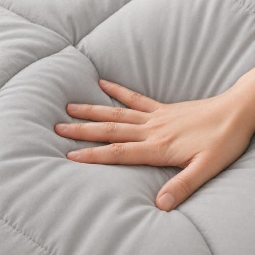Image of Luxury Hotel Collection Cotton Comforter | All-Season Lightweight Quilt for Hot Sleepers | Plush, Breathable & Box-Stitched (Twin /Twin XL) Silver Grey