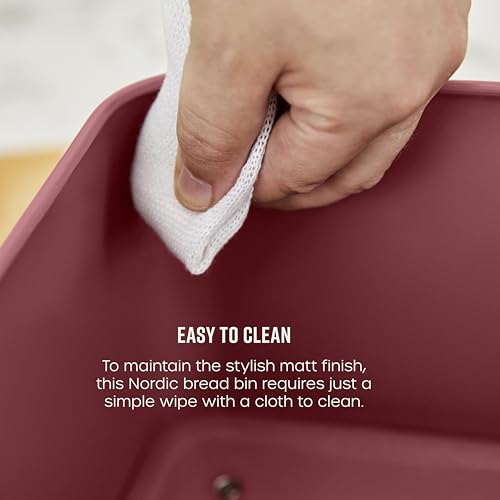 Swan Nordic SWKA18523FUS Bread Bin with Iron Body, Non-Slip Base, Stylish Soft Touch Matt Finish and Acacia Wood Pull Up Lid, 16L, Fuchsia Rose - Cosy Home Interiors Swan Nordic SWKA18523FUS Bread Bin with Iron Body, Non-Slip Base, Stylish Soft Touch Matt Finish and Acacia Wood Pull Up Lid, 16L, Fuchsia Rose - Image 5