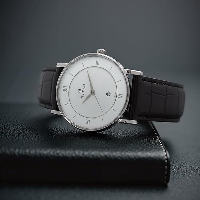 Image of T tan Round Analog Watch with White Dial, Black Leather Strap, Roman Numeral Markers, Date Display, Stainless Steel Case