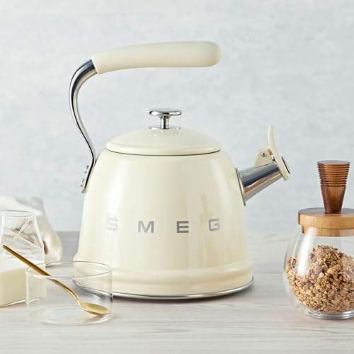 Image of SMEG Stovetop Whistling Kettle - 50s Retro Style, 2.3 Liter (10 Cup / 2.4 Quart) Stainless Steel Tea Kettle with Iconic Design & Whistle - Premium Kitchen Statement Piece-Cream
