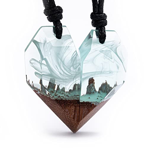 Par de cadenas de madera y resina epoxi azul claro (resina) para amigos y parejas - Collar, llavero o colgante de coche 3 en 1 joyas DIY Cover