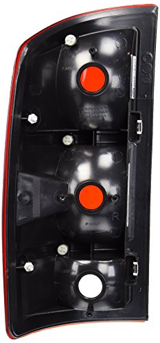 Tyc 11570101 Right Tail Light Assembly Compatible With 2002-2006 Dodge Ram Pickup thumb #1