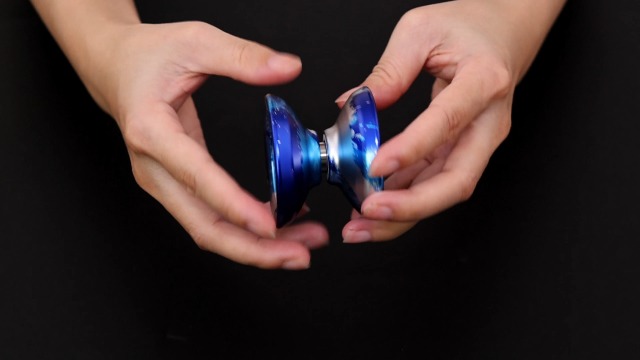 Amazon.com: X8 Finger Spin Yoyo Professional Responsive Yoyo for