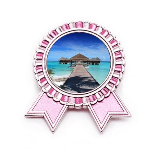 Broche rose Ocean House médaille de vainqueur pour veste et sac à dos