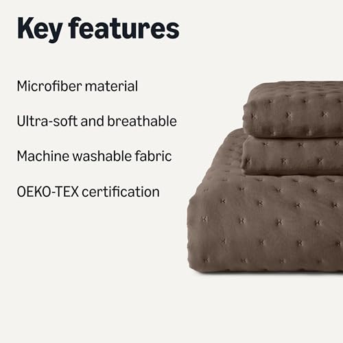 Image of Amazon Basics Brushed Microfiber Quilt Set, Extra Soft with Natural Texture, 3-Piece, King, Brown