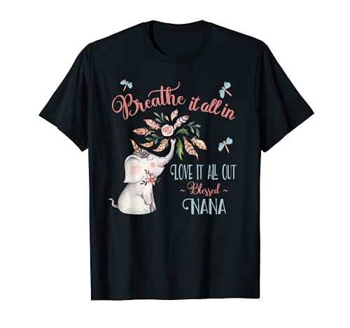 Blessed Nana Gifts - Ideas de regalo de elefante para Nanas Camiseta