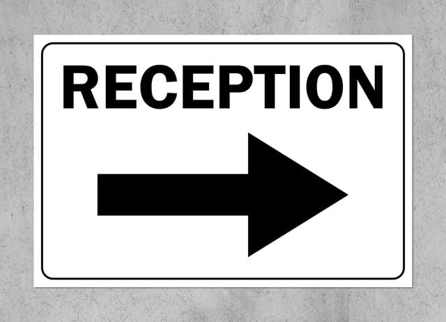 Reception this way right directional arrow Sign - 1mm Plastic sign (400mm x 300mm)