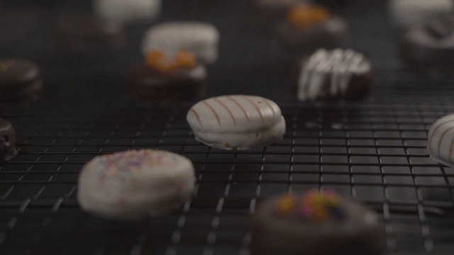 Amazon.com : Christmas Cookie Gift Box - Holiday Gourmet Cookies