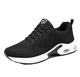 Ajustement sécurisé : la sangle en T avec fermeture à lacets offre un ajustement réglable et personnalisé pour une meilleure stabilité pendant le mouvement