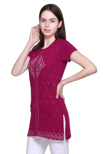 Image of Women Printed Cotton Tshirt with Side Slits & Pocket