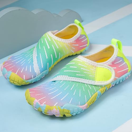 Image of Quickshark Kids Water Shoes Boys Girls Barefoot Aqua Socks Outdoor Indoor Quick Dry Sandals Lightweight Slip On Walking Sneakers for Beach Pool Swim (Little Kid /Big Kid)