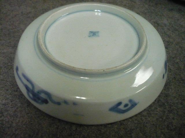 伊万里焼色絵丸文に鶴図4寸手塩皿 7枚 [B31602] 伊万里焼色絵丸文に鶴図4寸手塩皿 7枚 B31602