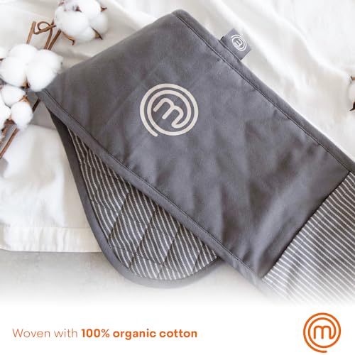 MasterChef Oven Gloves Heat Resistant, Double Oven Gloves Made from Cotton with Official Show Logo & Hanging Loop, Attached Oven Mitts, Machine Washable, Heat Proof Pot Holders for the Kitchen, Earth - Cosy Home Interiors MasterChef Oven Gloves Heat Resistant, Double Oven Gloves Made from Cotton with Official Show Logo & Hanging Loop, Attached Oven Mitts, Machine Washable, Heat Proof Pot Holders for the Kitchen, Earth - Image 4