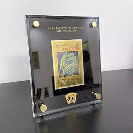 Amazon 青眼の白龍 ブルーアイズホワイトドラゴン 遊戯王 th 純金仕様 おもちゃ おもちゃ