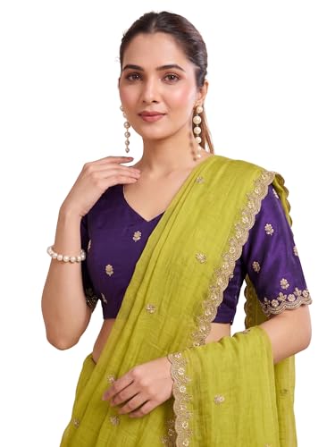 Image of Women's Chiffon Saree with Unstitched Blouse Piece