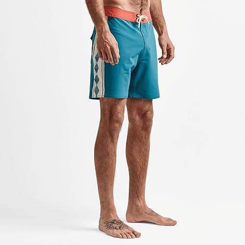 Roark Passage Panel 17" Moorea HYD 34 Black4