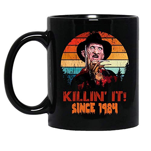 Vintage Killin 'It Since 1984 Freddy Krueger Película de personaje de terror Disfraz de Halloween Taza de cerámica fresca Tazas de café gráficas Tazas negras Tapas de té Novedad personalizada 11 oz