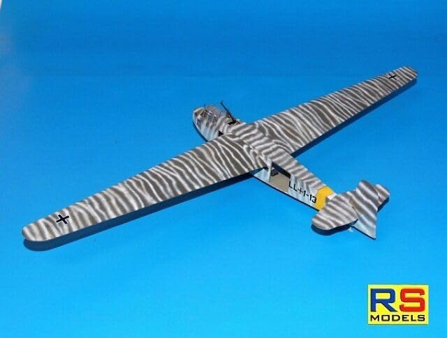 Amazon | RSモデル 1/72 ドイツ空軍 DFS-230 (Unternehmen Eiche