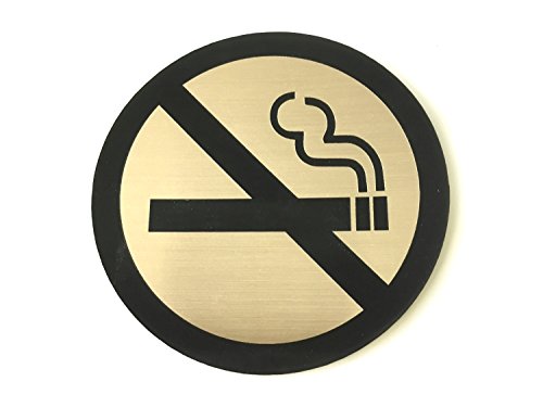Segnale rotondo autoadesivo con il simbolo del divieto di fumo, colore oro e finitura di colore nero metallizzato, adatto per aziende, hotel, privati, bar e ristoranti