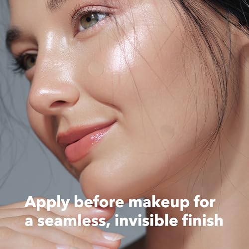 Image of AVARELLE Invisible Acne Spot Patch (24 Count) Ultra Thin Hydrocolloid Spot Sticker for Day Time Acne l For Covering Zits & Blemish with Calendula, Rosehip Seed, Vegan, Cruelty Free