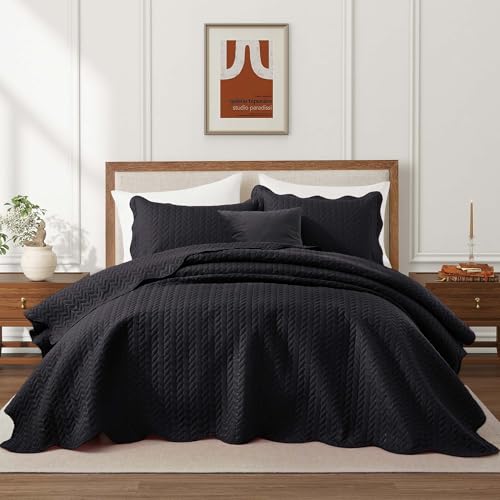 IR Imperial Rooms Twin Quilt Bedding Set (68” x 86”) - Bulk Pack of 10 Wholesale for Hotels, Guest Bedroom & Airbnbs - Lightweight Microfiber Reversible Embossed Quilts Bedspreads (Black)