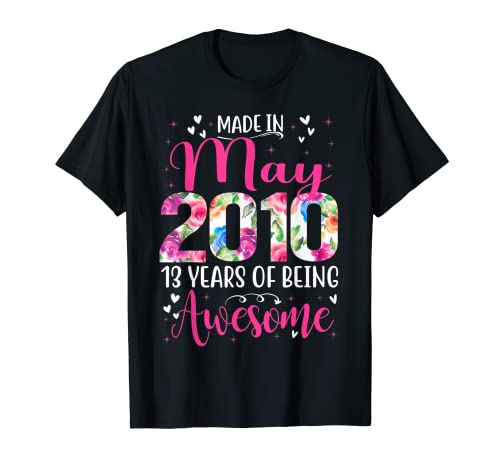 Regalo floral de cumpleaños número 13 para niñas nacidas en mayo de 2010 Camiseta