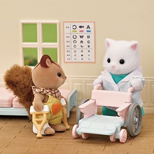 Calico Critters CC2080 Village Doctor Starter Set, Dollhouse Playset thumb #5