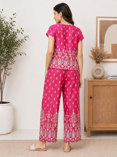 Image of Yash Gallery Women's Cotton Straight Geomatrical Printed Night Suit for Women