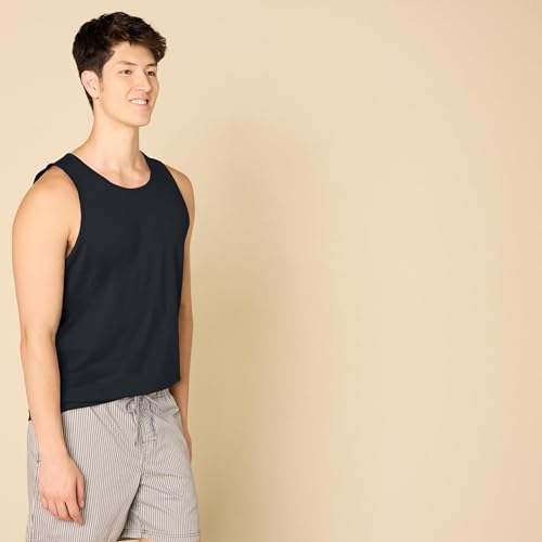 Amazon Essentials Men's Regular-Fit Tank Top2