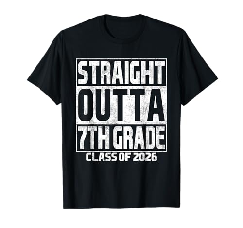 Straight Outta 7th Grade Graduation Class 2026 Seventh Grade Maglietta