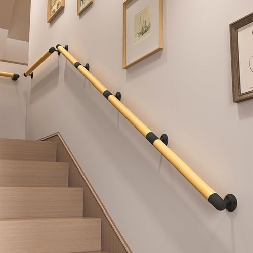 Rambarde d'escalier en bois pour éviter les chutes dans le sous-sol