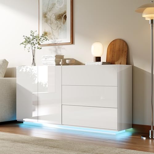 Armadio Soggiorno Elegante e Versatile: Con le sue linee pulite e il design unico, il Buffet Basso Sala da Pranzo Moderno si integra facilmente in tutti gli spazi e si armonizza con tutti gli stili e decorazioni. Anche quando non in uso, questo bellissimo mobile da cucina rimane un vero piacere per gli occhi e un'aggiunta elegante al tuo arredamento.