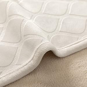   fuguitex-Waterproof-Dog-Blanket-Bed-Cover-Dog-Crystal-Velvet-Moroccan-Fuzzy-Cozy-Plush-Pet-Blanket-Throw-Blanket-for-Couch-Sofa40-60-inch-CreamBeige