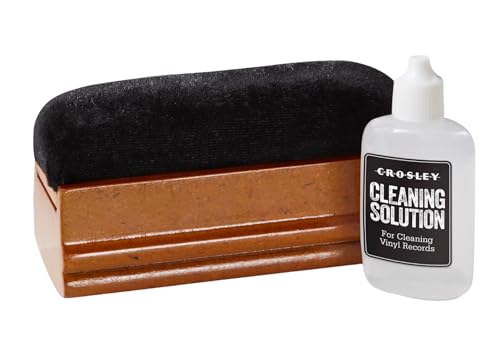 Crosley AC20 Record Cleaning Kit élimine la poussière pour un son vinyle pur et net