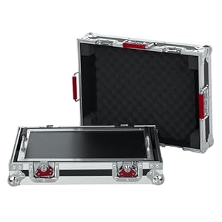 Pro-grade shock absorbing EVA foam interior Plywood fabricated with aluminium valance 3M Dual Lock fastener for pedal installation Heavy-duty Gator signature hardware Pedal board surface 17” x 11” (43.1cm x 27.9cm)